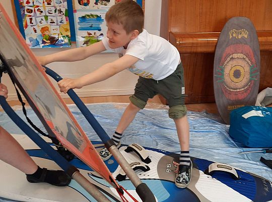 Gr. III i IV - "Aktywnie spędzamy czas wolny"- spotkanie z Zuzanną Gołębiewską członkinią Łebskiego Klubu Żeglarskiego