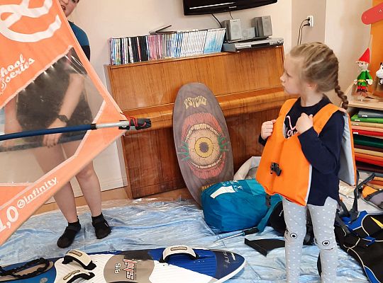 Gr. III i IV - "Aktywnie spędzamy czas wolny"- spotkanie z Zuzanną Gołębiewską członkinią Łebskiego Klubu Żeglarskiego