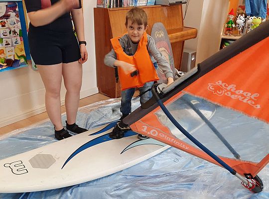 Gr. III i IV - "Aktywnie spędzamy czas wolny"- spotkanie z Zuzanną Gołębiewską członkinią Łebskiego Klubu Żeglarskiego