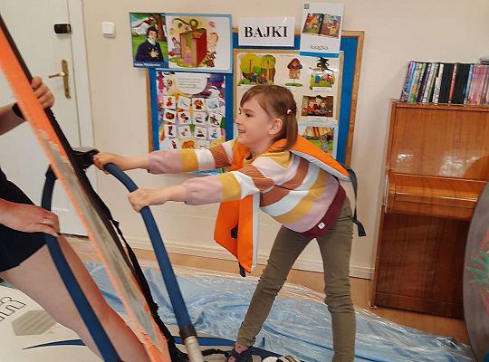 Gr. III i IV - "Aktywnie spędzamy czas wolny"- spotkanie z Zuzanną Gołębiewską członkinią Łebskiego Klubu Żeglarskiego