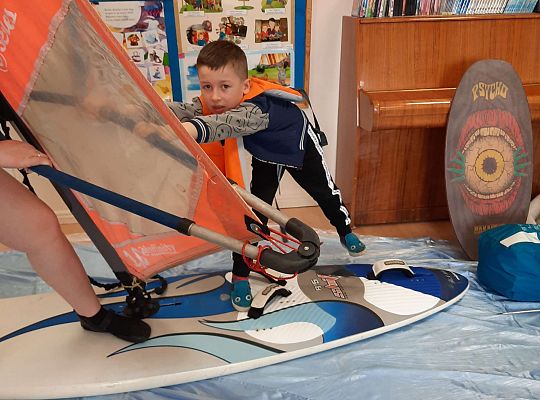 Gr. III i IV - "Aktywnie spędzamy czas wolny"- spotkanie z Zuzanną Gołębiewską członkinią Łebskiego Klubu Żeglarskiego