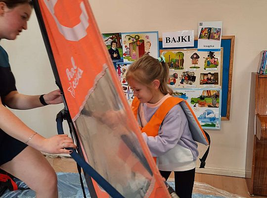 Gr. III i IV - "Aktywnie spędzamy czas wolny"- spotkanie z Zuzanną Gołębiewską członkinią Łebskiego Klubu Żeglarskiego