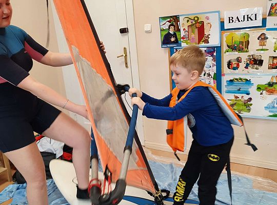 Gr. III i IV - "Aktywnie spędzamy czas wolny"- spotkanie z Zuzanną Gołębiewską członkinią Łebskiego Klubu Żeglarskiego