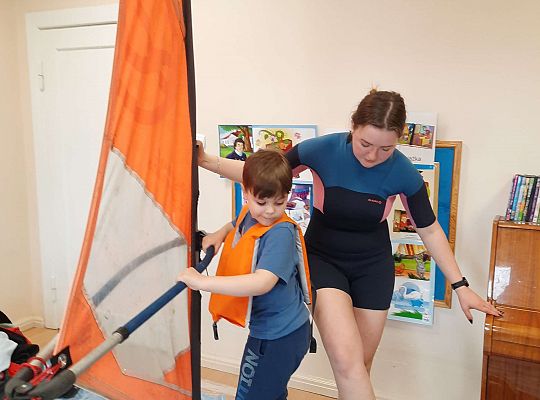 Gr. III i IV - "Aktywnie spędzamy czas wolny"- spotkanie z Zuzanną Gołębiewską członkinią Łebskiego Klubu Żeglarskiego