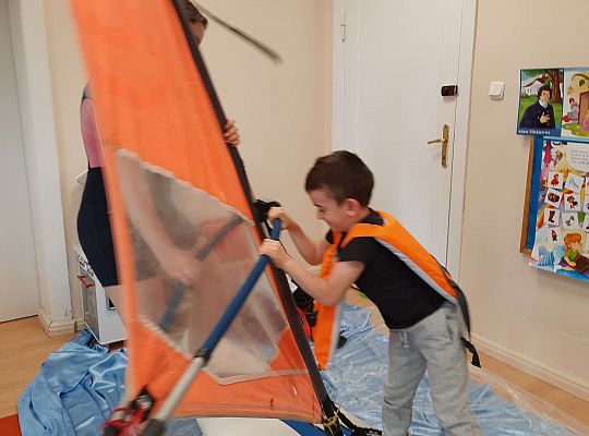 Gr. III i IV - "Aktywnie spędzamy czas wolny"- spotkanie z Zuzanną Gołębiewską członkinią Łebskiego Klubu Żeglarskiego