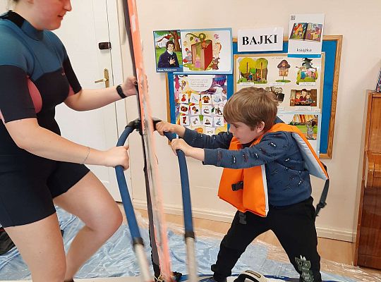 Gr. III i IV - "Aktywnie spędzamy czas wolny"- spotkanie z Zuzanną Gołębiewską członkinią Łebskiego Klubu Żeglarskiego