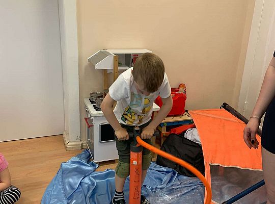 Gr. III i IV - "Aktywnie spędzamy czas wolny"- spotkanie z Zuzanną Gołębiewską członkinią Łebskiego Klubu Żeglarskiego