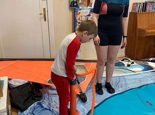 Gr. III i IV - "Aktywnie spędzamy czas wolny"- spotkanie z Zuzanną Gołębiewską członkinią Łebskiego Klubu Żeglarskiego