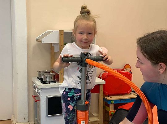 Gr. III i IV - "Aktywnie spędzamy czas wolny"- spotkanie z Zuzanną Gołębiewską członkinią Łebskiego Klubu Żeglarskiego