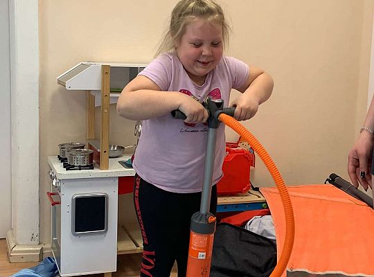 Gr. III i IV - "Aktywnie spędzamy czas wolny"- spotkanie z Zuzanną Gołębiewską członkinią Łebskiego Klubu Żeglarskiego