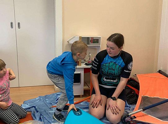 Gr. III i IV - "Aktywnie spędzamy czas wolny"- spotkanie z Zuzanną Gołębiewską członkinią Łebskiego Klubu Żeglarskiego