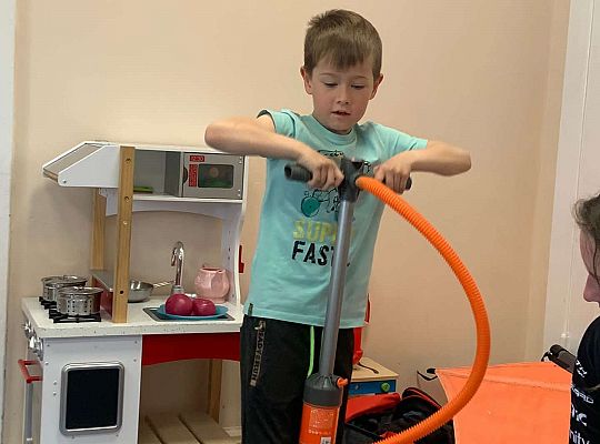 Gr. III i IV - "Aktywnie spędzamy czas wolny"- spotkanie z Zuzanną Gołębiewską członkinią Łebskiego Klubu Żeglarskiego