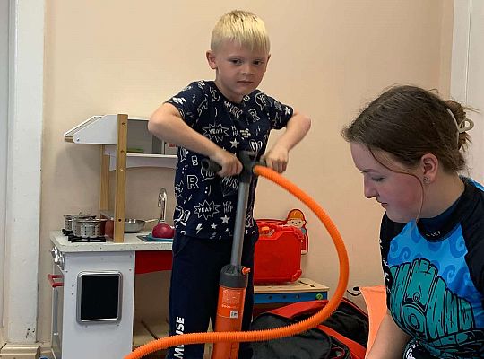 Gr. III i IV - "Aktywnie spędzamy czas wolny"- spotkanie z Zuzanną Gołębiewską członkinią Łebskiego Klubu Żeglarskiego