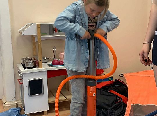 Gr. III i IV - "Aktywnie spędzamy czas wolny"- spotkanie z Zuzanną Gołębiewską członkinią Łebskiego Klubu Żeglarskiego