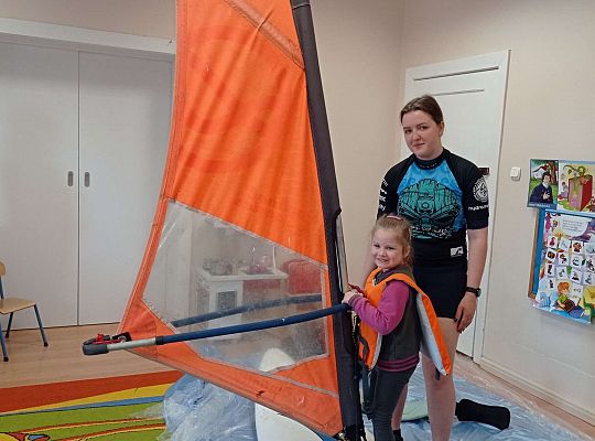 Gr. I i II "Aktywnie spędzamy czas wolny" - spotkanie z Zuzanną Gołębiewską członkinią Łebskiego Klubu Żeglarskiego