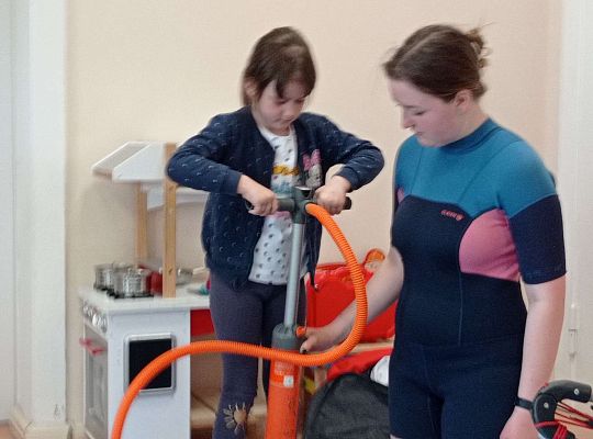 Gr. I i II "Aktywnie spędzamy czas wolny" - spotkanie z Zuzanną Gołębiewską członkinią Łebskiego Klubu Żeglarskiego