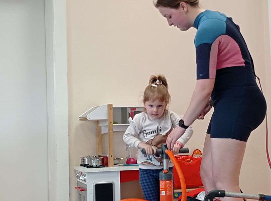 Gr. I i II "Aktywnie spędzamy czas wolny" - spotkanie z Zuzanną Gołębiewską członkinią Łebskiego Klubu Żeglarskiego