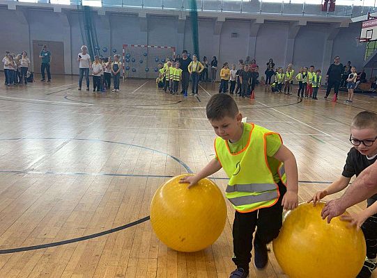 Gr. IV Piknik Sportowy w Szkole nr 7