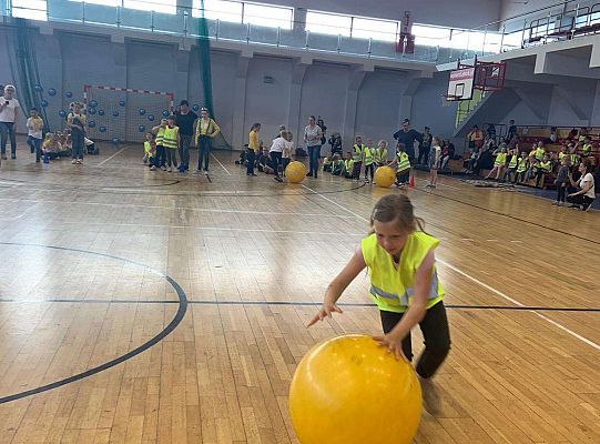 Gr. IV Piknik Sportowy w Szkole nr 7