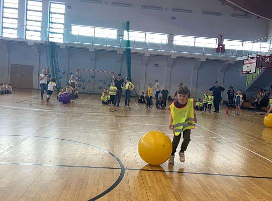 Gr. IV Piknik Sportowy w Szkole nr 7