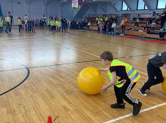 Gr. IV Piknik Sportowy w Szkole nr 7