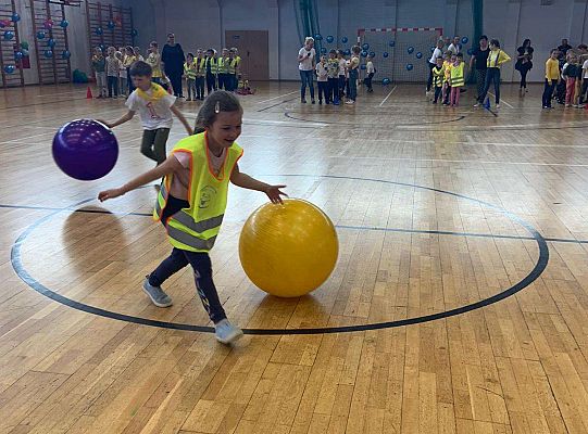 Gr. IV Piknik Sportowy w Szkole nr 7