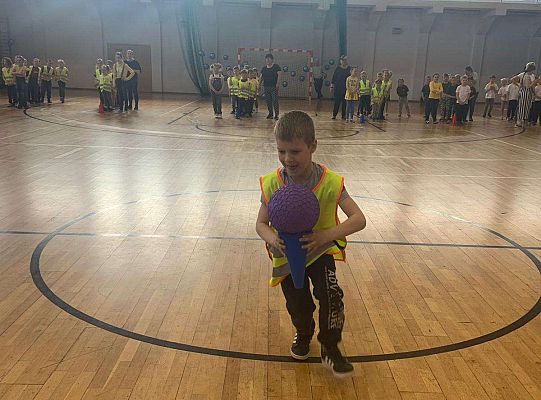 Gr. IV Piknik Sportowy w Szkole nr 7