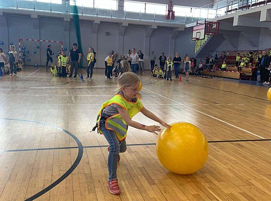Gr. IV Piknik Sportowy w Szkole nr 7