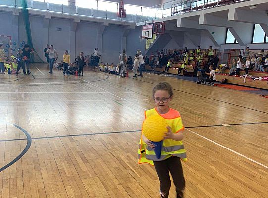 Gr. IV Piknik Sportowy w Szkole nr 7