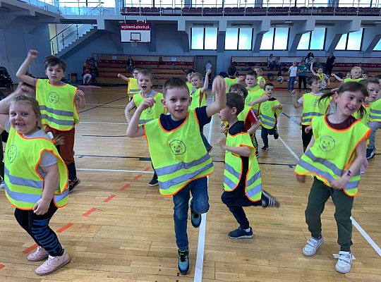 Gr. IV Piknik Sportowy w Szkole nr 7