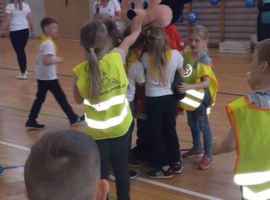 Gr. IV Piknik Sportowy w Szkole nr 7