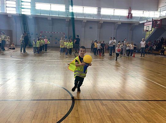 Gr. IV Piknik Sportowy w Szkole nr 7