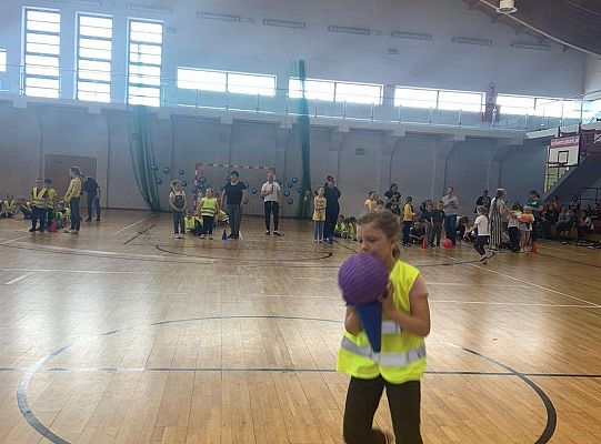 Gr. IV Piknik Sportowy w Szkole nr 7