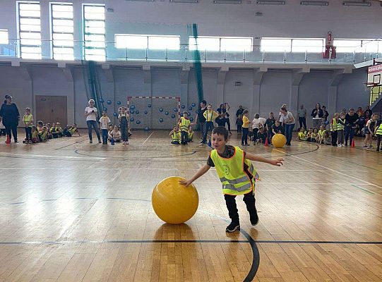 Gr. IV Piknik Sportowy w Szkole nr 7