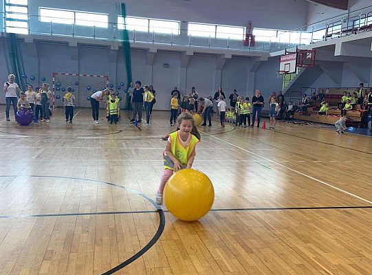 Gr. IV Piknik Sportowy w Szkole nr 7