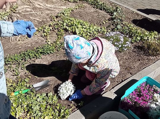 Gr .I Upiększamy nasz ogród