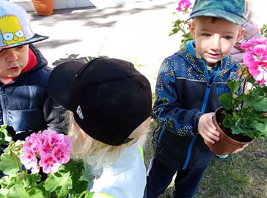 Gr .I Upiększamy nasz ogród