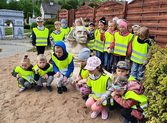 Gr. III "Park Miniatur" i "Park Gigantów"- Strysza Buda