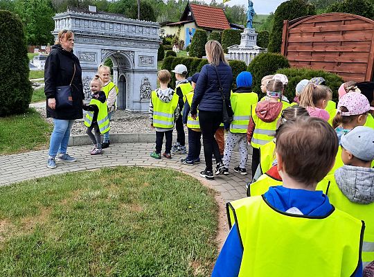 Gr. III "Park Miniatur" i "Park Gigantów"- Strysza Buda