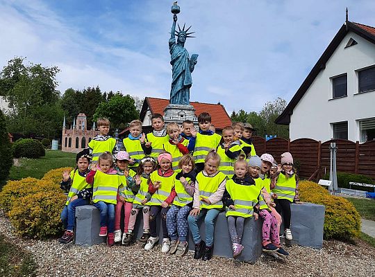 Gr. III "Park Miniatur" i "Park Gigantów"- Strysza Buda