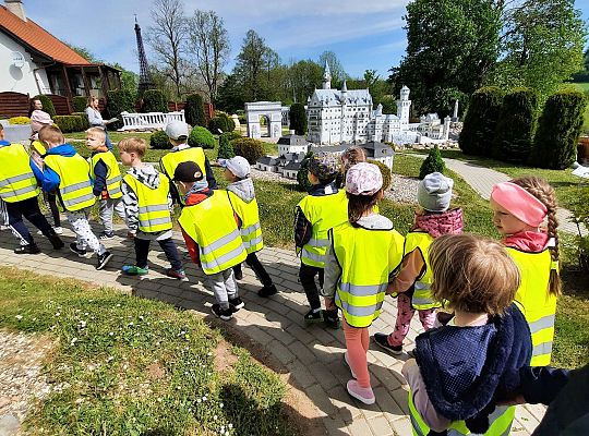 Gr. III "Park Miniatur" i "Park Gigantów"- Strysza Buda