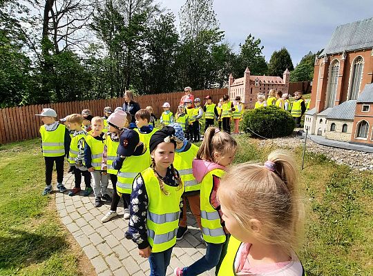 Gr. III "Park Miniatur" i "Park Gigantów"- Strysza Buda