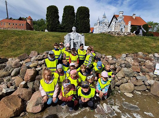 Gr. III "Park Miniatur" i "Park Gigantów"- Strysza Buda