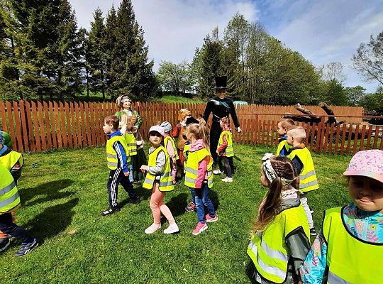 Gr. III "Park Miniatur" i "Park Gigantów"- Strysza Buda