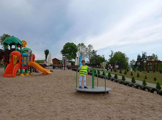 Gr. IV "Park Miniatur" i "Park Gigantów" - Strysza Buda