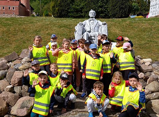 Gr. IV "Park Miniatur" i "Park Gigantów" - Strysza Buda