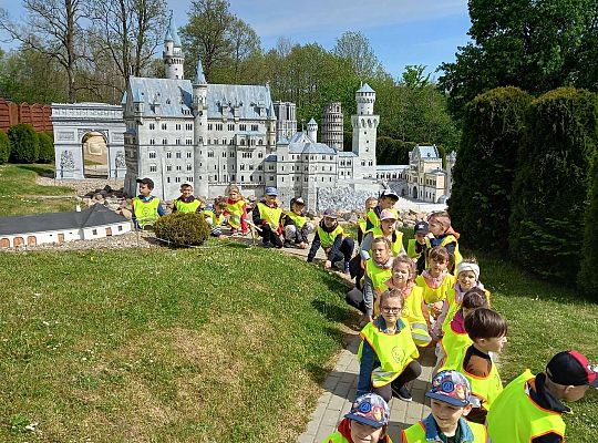 Gr. IV "Park Miniatur" i "Park Gigantów" - Strysza Buda