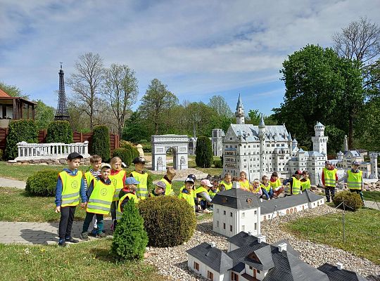 Gr. IV "Park Miniatur" i "Park Gigantów" - Strysza Buda