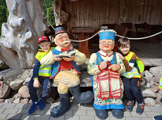 Gr. IV "Park Miniatur" i "Park Gigantów" - Strysza Buda