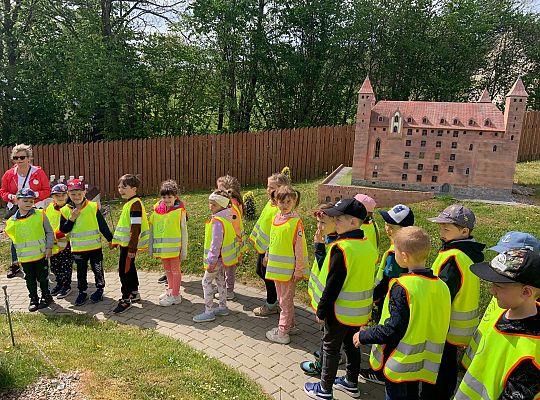 Gr. IV "Park Miniatur" i "Park Gigantów" - Strysza Buda